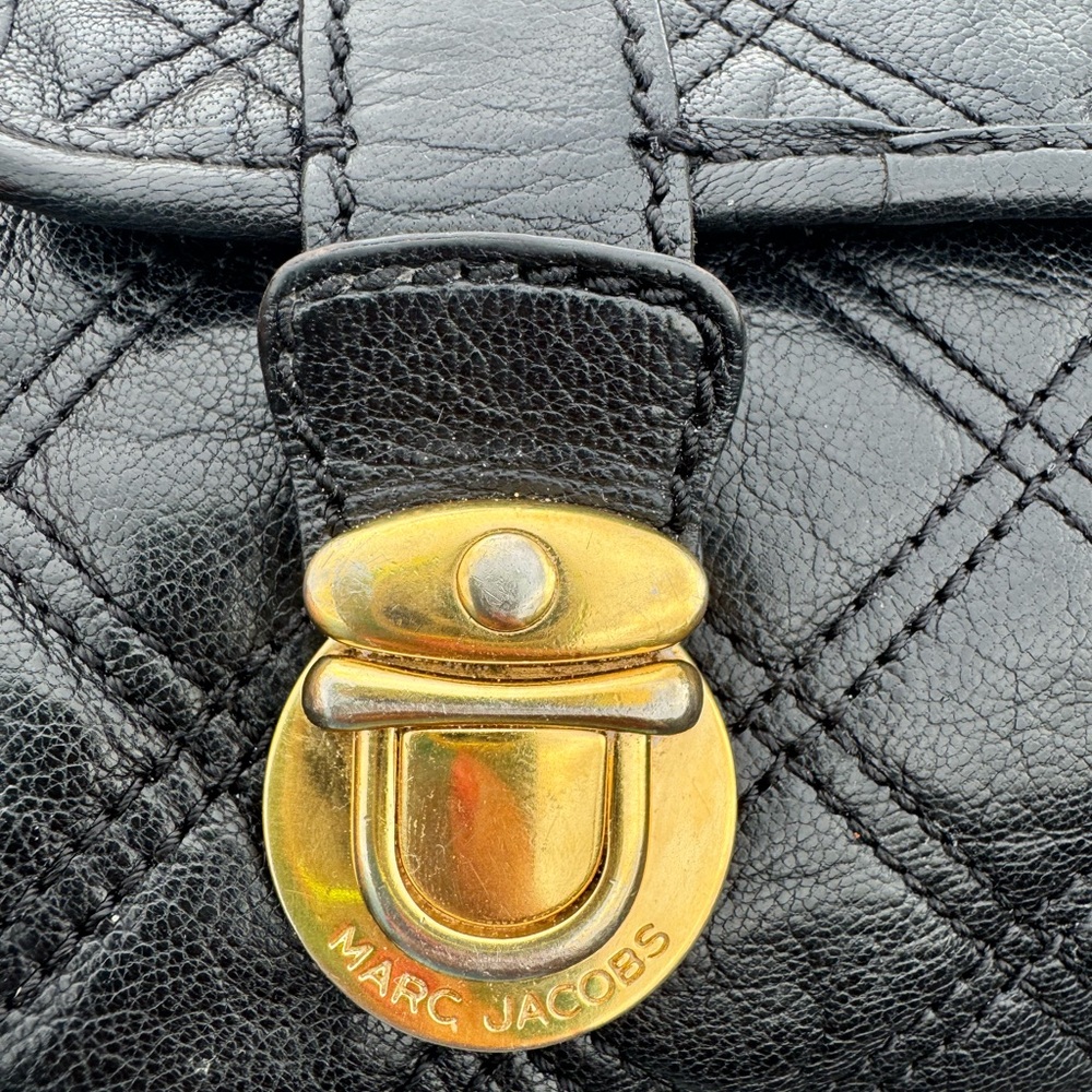 Marc Jacobs Made in Italy Black Quilted Leather Chain Shoulder Bag Gold Hardware - Picture 7 of 13